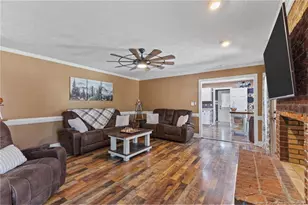 248 Shawcroft Rd, Fayetteville, NC 28311 - Photo 6