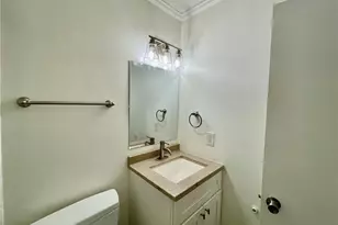 521 Deerpath Dr, Fayetteville, NC 28311 - Photo 18