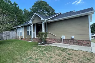 333 Abbottswood Dr, Fayetteville, NC 28301 - Photo 1