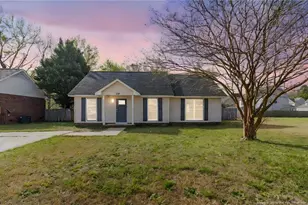 1114 Whisker Lake Dr, Fayetteville, NC 28312 - Photo 1