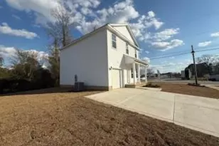 22 Stout Lndg, Dunn, NC 28334 - Photo 2