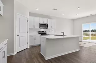 289 Maddox Dr, Aberdeen, NC 28315 - Photo 8