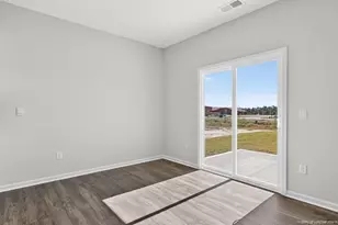 289 Maddox Dr, Aberdeen, NC 28315 - Photo 10