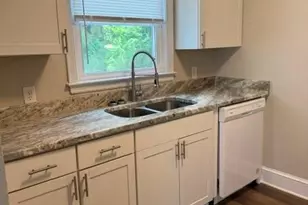 113 Mullins Ave, Fayetteville, NC 28301 - Photo 18