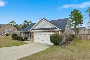 86 Bluebonnet Oak Ct, Bunnlevel, NC 28323 - Photo 2