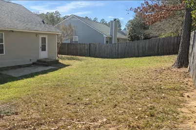 329 Abbottswood Drive, Fayetteville, NC 28301 - Photo 14