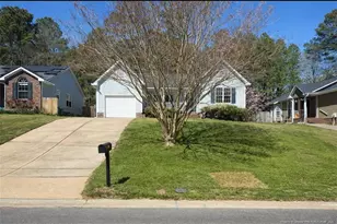 329 Abbottswood Dr, Fayetteville, NC 28301 - Photo 1