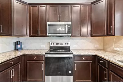 2501 Owlands Court, Fayetteville, NC 28304 - Photo 10