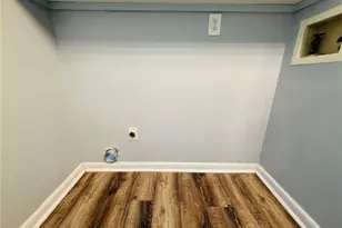 6319 Norton Dr, Fayetteville, NC 28304 - Photo 8