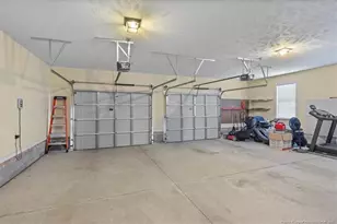 5704 Gentleman Dr, Hope Mills, NC 28348 - Photo 4