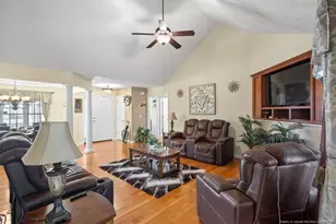 5704 Gentleman Dr, Hope Mills, NC 28348 - Photo 12