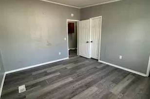 122 Oak St, Fayetteville, NC 28306 - Photo 6