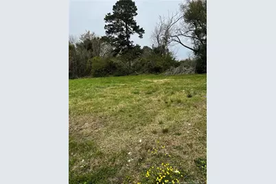 2610 Rogers Street, Lumberton, NC 28358 - Photo 2