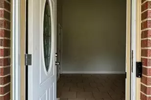 5026 Waterford Dr, Fayetteville, NC 28303 - Photo 2