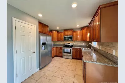 5026 Waterford Drive, Fayetteville, NC 28303 - Photo 6