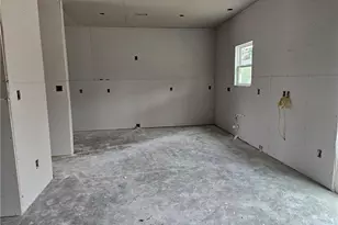 6085 Ari Ct, Fayetteville, NC 28312 - Photo 2