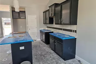 6080 Ari Ct, Fayetteville, NC 28312 - Photo 4