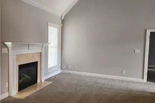 2825 Meadowmont Ln, Fayetteville, NC 28306 - Photo 2