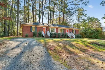 809/811 Whitford Street, Sanford, NC 27330 - Photo 4