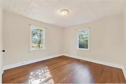 809/811 Whitford Street, Sanford, NC 27330 - Photo 16