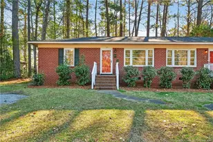 809/811 Whitford St, Sanford, NC 27330 - Photo 6