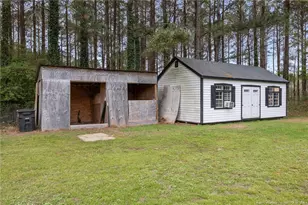 2252 S Old Stage Rd, Erwin, NC 28339 - Photo 36