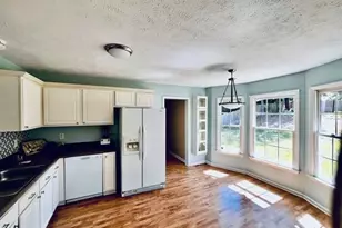 5705 Kingstree Dr, Fayetteville, NC 28304 - Photo 12