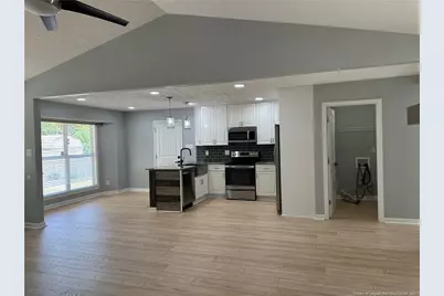 6913 Timbercroft Lane, Fayetteville, NC 28314 - Photo 8