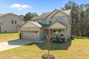 1712 Cherrypoint Dr, Fayetteville, NC 28306 - Photo 2