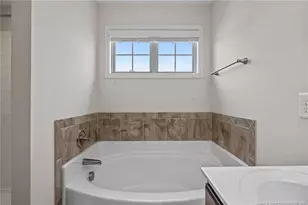 1712 Cherrypoint Dr, Fayetteville, NC 28306 - Photo 28