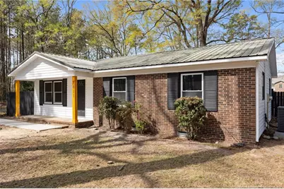 7011 Zepher Road, Fayetteville, NC 28311 - Photo 2
