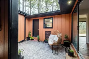 1277 Laurel Cir, Vass, NC 28394 - Photo 8