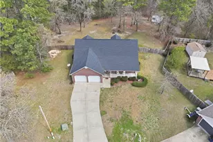 148 Haywood Dr, Raeford, NC 28376 - Photo 6