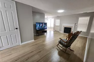 604 Raven Pl, Fayetteville, NC 28314 - Photo 2