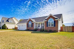 83 Lockwood Dr, Cameron, NC 28326 - Photo 2