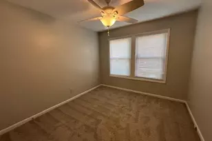 6776 Willowbrook Dr, Fayetteville, NC 28314 - Photo 8