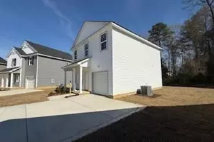 144 Stout Lndg, Dunn, NC 28334 - Photo 2