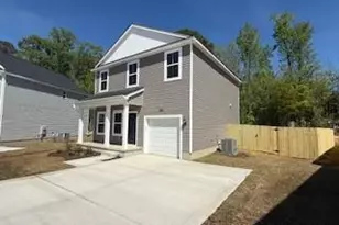 134 Stout Lndg, Dunn, NC 28334 - Photo 2