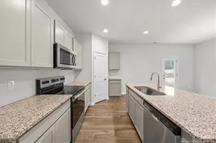 128 Stout Lndg, Dunn, NC 28334 - Photo 12