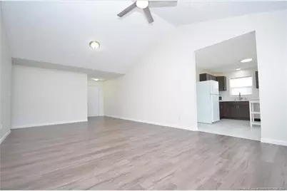 6329 Foxglenn Drive, Fayetteville, NC 28314 - Photo 6