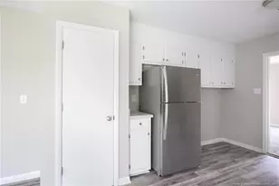 1879 Frankie Ave, Fayetteville, NC 28304 - Photo 8