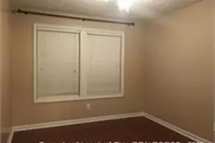 979 Stewarts Creek Dr, Fayetteville, NC 28315 - Photo 8