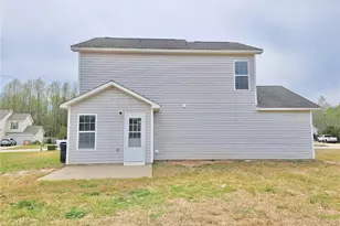 146 Edisto Ct, Raeford, NC 28376 - Photo 16