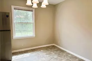 5622 Carson Dr, Fayetteville, NC 28303 - Photo 8