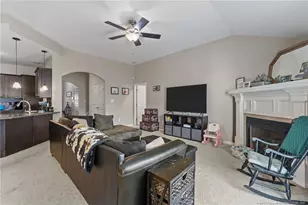 2903 Seawater Ct, Fayetteville, NC 28306 - Photo 6