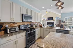 1214 4 Wood Dr, Fayetteville, NC 28312 - Photo 18