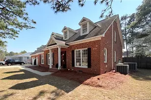 2106 Clinchfield Dr, Fayetteville, NC 28304 - Photo 2