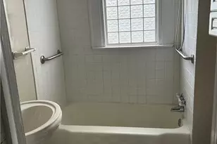 200 Judd St, Fayetteville, NC 28305 - Photo 4