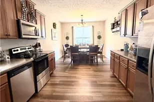 1229 Brickyard Dr, Fayetteville, NC 28306 - Photo 6