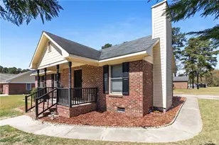 5199 Shoveler Ct, Fayetteville, NC 28303 - Photo 8